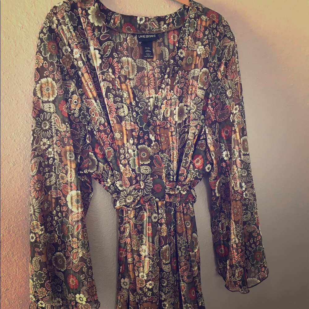 Lane Bryant 22/24 Gold thread flowy blouse
